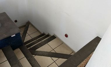 Oficina / Consultorio  en Miraval Cuernavaca - AMR-408-Of*