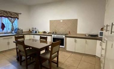 Casa en Fraccionamiento en Lomas de Jiutepec Jiutepec - AMR-554-Fr