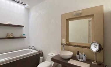 Casa en Fraccionamiento en Lomas de Jiutepec Jiutepec - AMR-554-Fr