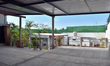 PROPIEDAD EN COLONIA ATLACOMULCO CUERNAVACA MORELOS