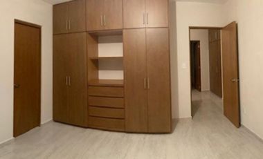 CASA NUEVA EN LOMAS DE LA SELVA CON SEGURIDAD, 4 HABITACIONES UNA EN PB, ALBERCA