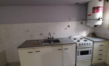 Excelente Departamento de 2 ambientes. Villa Luzuriaga
