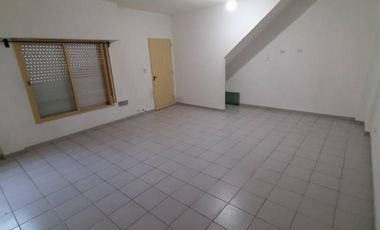 Excelente Departamento de 2 ambientes. Villa Luzuriaga