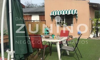Dúplex de cuatro ambientes a la venta en Bella Vista, ESCUCHA OFERTAS