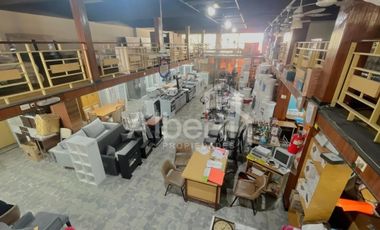 ALQUILER EDIFICIO COMERCIAL EN HAEDO.