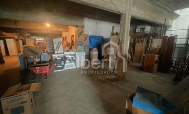 ALQUILER EDIFICIO COMERCIAL EN HAEDO.
