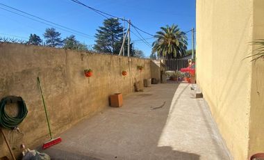 Duplex de dos ambientes a la venta en San Miguel