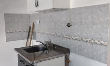 DEPARTAMENTO EN ALQUILER LA TABLADA 2 AMBIENTES 1° PISO