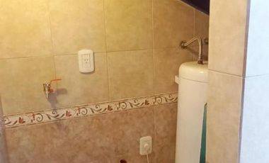 HERMOSO DEPARTAMENTO DE 2 AMPLIOS AMBIENTES EN DÚPLEX - SAN JUSTO CENTRO