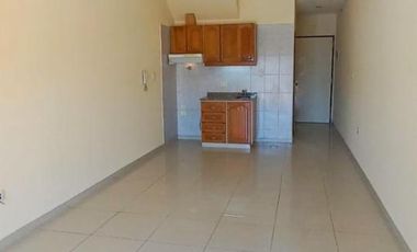 HERMOSO DEPARTAMENTO DE 2 AMPLIOS AMBIENTES EN DÚPLEX - SAN JUSTO CENTRO