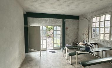 Alquiler Local 240 m2 cubiertos - terraza- Lomas del Mirador