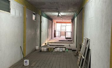 Alquiler Local 240 m2 cubiertos - terraza- Lomas del Mirador