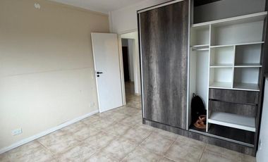 Alquiler departamento 2 ambientes en Lanús, Sin Expensas