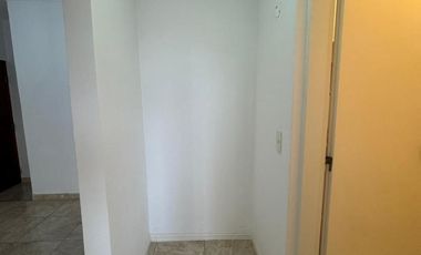 Alquiler departamento 2 ambientes en Lanús, Sin Expensas