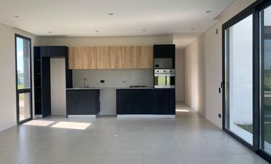 Casa 4 Amb. Brrio Privado La Magdalena   https://maps.app.goo.gl/JZxbB75X9PALN----