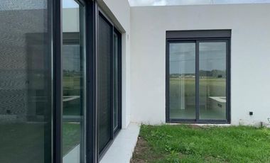 Casa 4 Amb. Brrio Privado La Magdalena   https://maps.app.goo.gl/JZxbB75X9PALN----