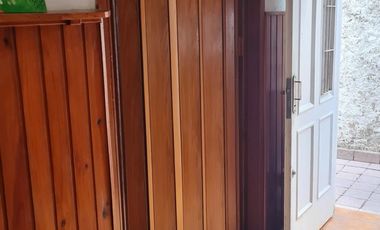 DEPARTAMENTO TIPO CASA 2 AMBIENTES EN PLANTA BAJA AL FRENTE, CON PATIO.SIN EXPENSAS