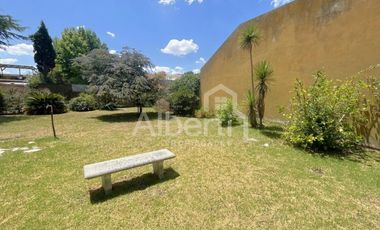 VENTA LOTE CASTELAR.