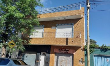 DEPARTAMENTO 3 AMBIENTES MUY AMPLIO, CON GARAGE Y TERRAZA. VILLA LUZURIAGA