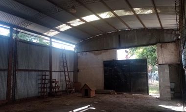 VENTA - GALPON MAS VIVENDA DE 6 AMBIENTES - MORENO CENTRO - POSIBILIDAD DE FINANCIACION