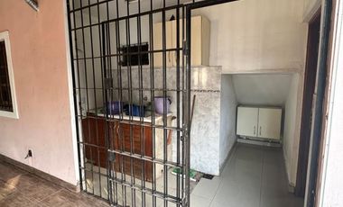 VENTA - GALPON MAS VIVENDA DE 6 AMBIENTES - MORENO CENTRO - POSIBILIDAD DE FINANCIACION