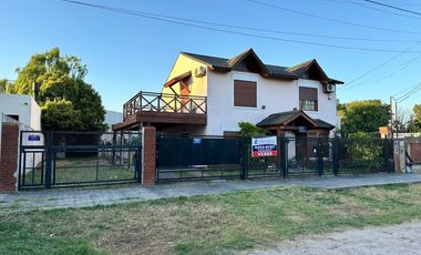 VENTA - GALPON MAS VIVENDA DE 6 AMBIENTES - MORENO CENTRO - POSIBILIDAD DE FINANCIACION