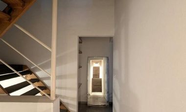 BARRIO JARDINES DE ESCOBAR - TRIPLEX en alquiler temporario Amueblado.-