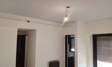 ALQUILER 2 AMB AMPLIO - MORON SUR