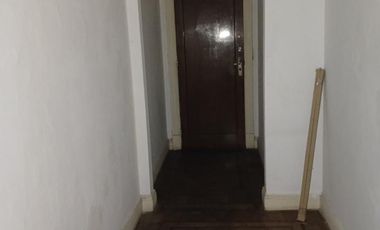 OFICINA DE 50 M2 CON 2 DESPACHOS Y COCINA COMPLETA EN EDIFICIO LA UNION - MUY SEÑORIAL Y DE ESTILO