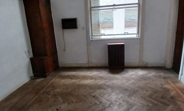 OFICINA DE 50 M2 CON 2 DESPACHOS Y COCINA COMPLETA EN EDIFICIO LA UNION - MUY SEÑORIAL Y DE ESTILO