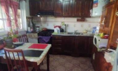 Venta de casa de 3 ambientes