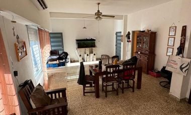 Espectacular propiedad sobre avenida Vergara