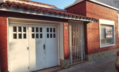 VENTA CHALET - RAMOS MEJIA