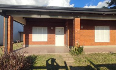 VENTA EN SAN JOSE (ER) HERMOSA VIVIENDA FAMILIAR