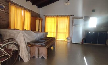 VENTA EN SAN JOSE (ER) HERMOSA VIVIENDA FAMILIAR