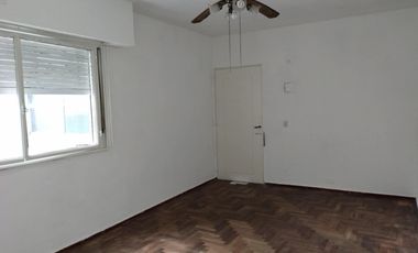 DOS AMBIENTES CENTRICO