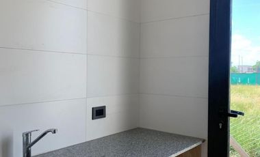 Casa De 4 Amb. Barrio Privado   Las Magdalenas  Canning