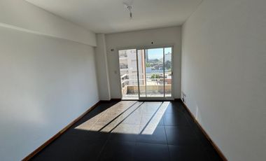 DEPARTAMENTO 2 AMBIENTES EN EL CENTRO DE MORÓN