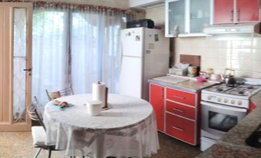 Vende Tres Departamentos En Bloque, La Tablada