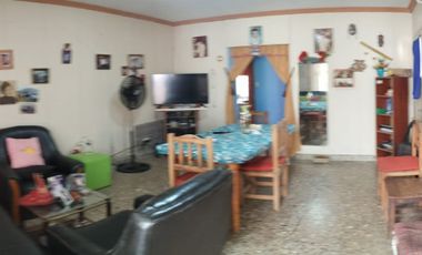 Vende Tres Departamentos En Bloque, La Tablada