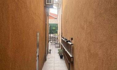 VENTA PH 4 AMBIENTES AL FONDO CON PATIO - MORON