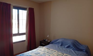 MUY LINDO DEPARTAMENTO EN ALQUILER PERMANENTE EN CARLOS PAZ, 1 DORM. AMOBLADO