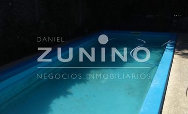 Casa de cuatro ambientes a la venta en José C Paz