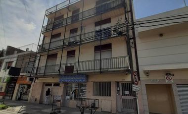 Excelente Departamento de 2 ambientes. San Justo centro