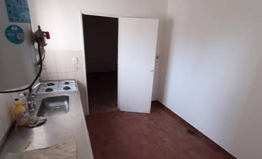 Excelente Departamento de 2 ambientes. San Justo centro