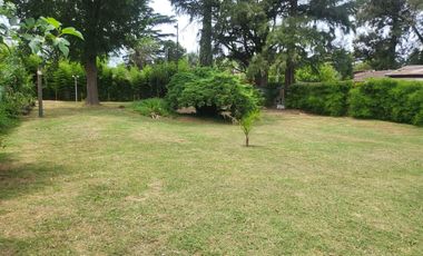 Se Vende Terreno de 1070 m² con Importante Piscina en Tortuguitas