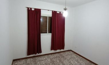 VENTA DE DEPARTAMENTO 3 AMBIENTES EN BARRIO LA JOSEFINA - MONTE GRANDE - CÉNTRICO