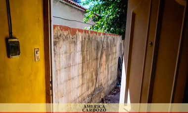 CASA 4 AMBIENTES, PASO DEL REY