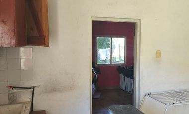 VENTA EN SAN JOSE (ER) - AMPLIA VIVIENDA CON QUINCHO