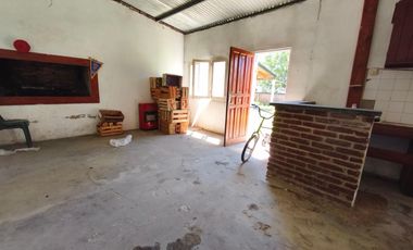 VENTA EN SAN JOSE (ER) - AMPLIA VIVIENDA CON QUINCHO